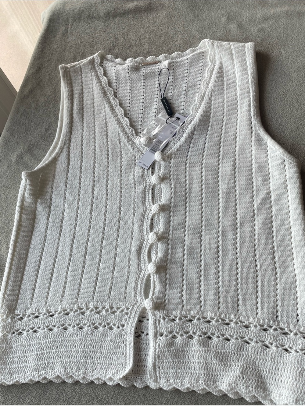 NWT Elie Tahari Women White Cable Knit Sleeveless Tank Top Size S Cardigan $255